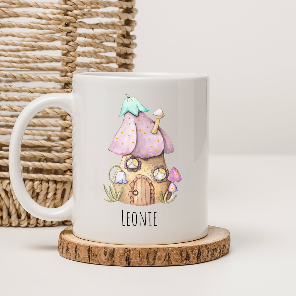 Tasse "Feenhäuschen" - personalisierbar (5 Schriftarten)